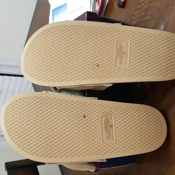 Sandals - Picture 4 of 6